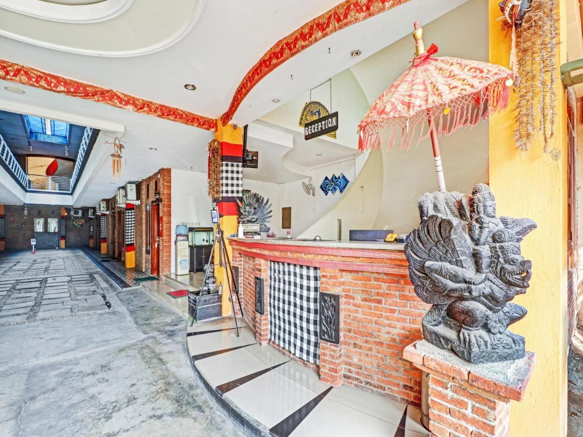Oyo 90408 Hotel Horton Cirebon Eksteriør billede