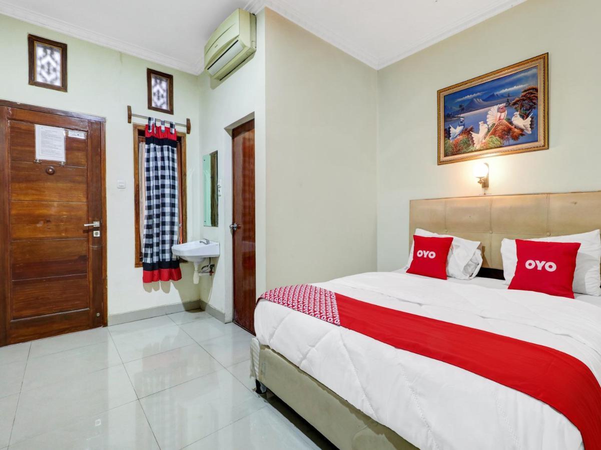 Oyo 90408 Hotel Horton Cirebon Eksteriør billede