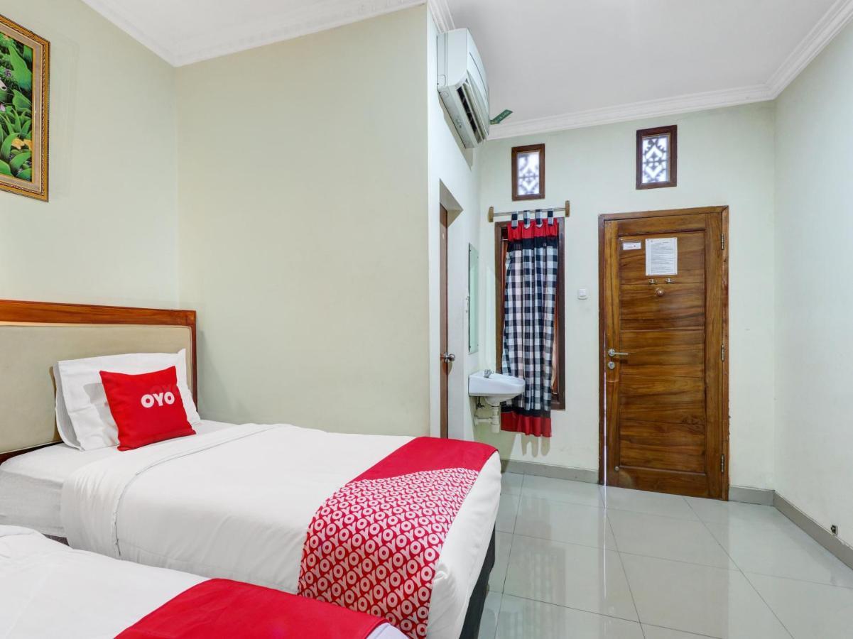 Oyo 90408 Hotel Horton Cirebon Eksteriør billede